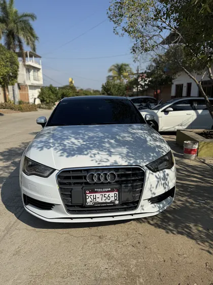 Audi A3 1.8 Sedán Attraction Plus At