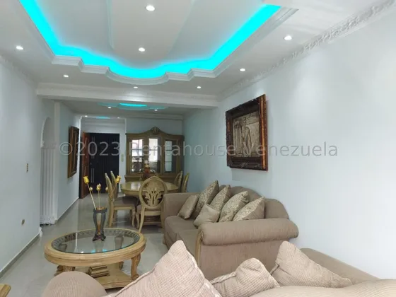 Alquiler De Apartamento Urb El Parral Valencia Lq 25-15372