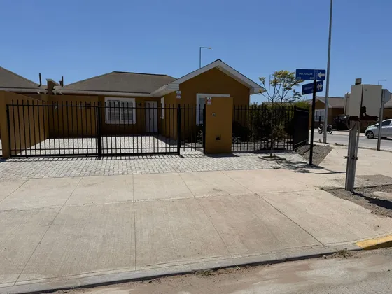 Casa En Arriendo Las Torcazas, Excelente Sector