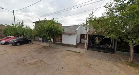Casa En Venta - 3 Dormitorios 1 Baño - Mendoza