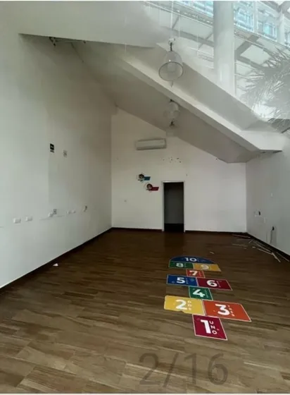 Local En Renta En P.b 41.90 M² En San Pedro Garza Garcia