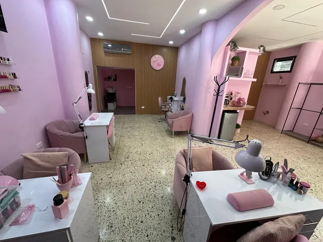 Se Vende Fondo De Comercio Peluqueria - Spa 58m2 Colinas De Bello Monte