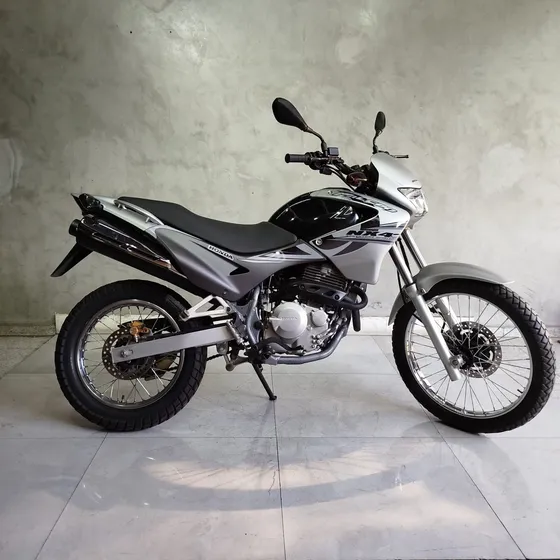 Honda Nx-4 Falcon 2008