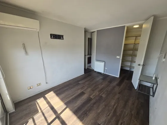 Estacionam Subterr/ Amplio/2 Aire Acondici/ Piscina/ Quincho