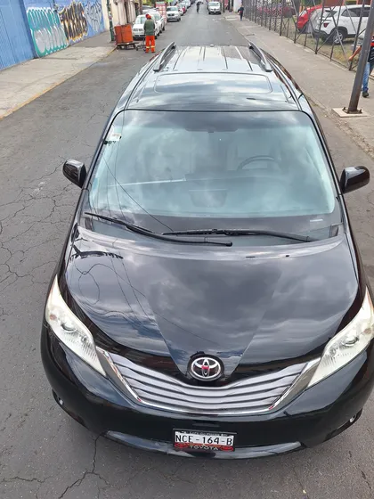 Toyota Sienna 3.5 Xle V6 Qc At