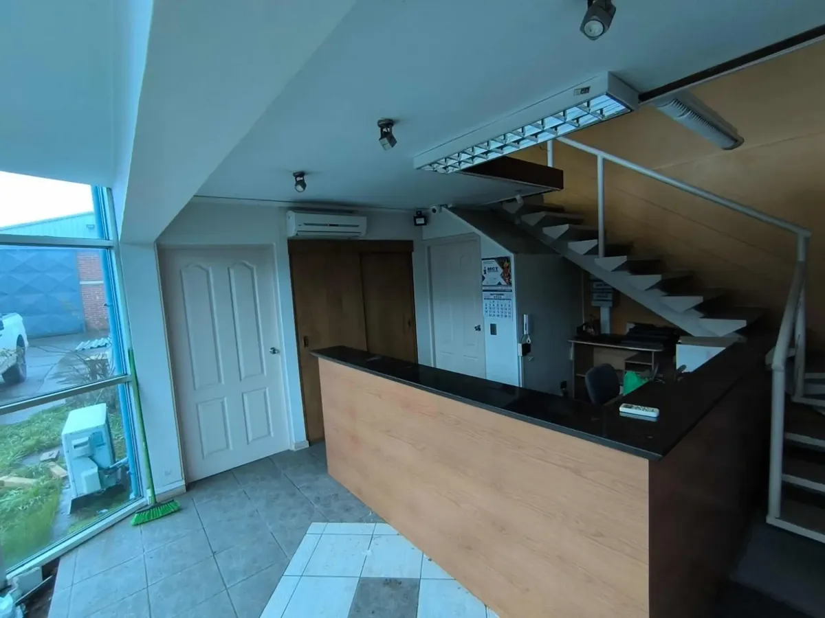 Arriendo Oficinas + Bodegas, Ubicación Estratégica Temuco