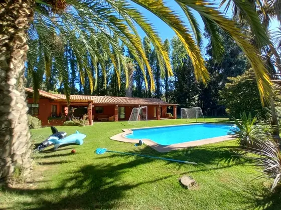 Gran Parcela Con 2 Casas