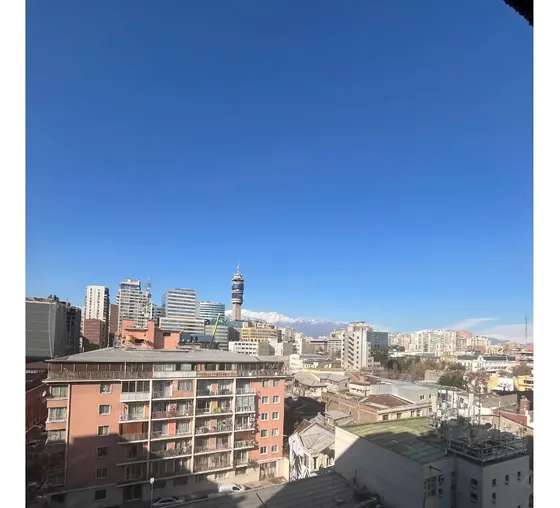 Lado Metro Los Héroes, Buena Conectividad , Centro Cívico