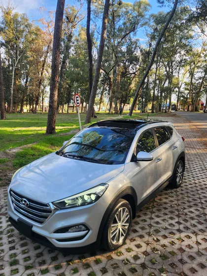 Hyundai Tucson 2.0 Gl 154cv 6at 2wd