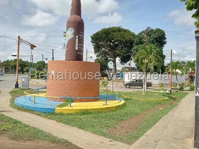 Maikelly Zabala Vende Casa En Bararida Para Remodelar, Excelente Ubicación, Gas Por Tuberías, Mls 25-20658 Mz