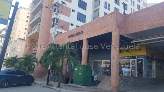 Luis Quiroz Vende Local Comercial En Obra Gris Agua Blanca Valencia Lq 25-1894