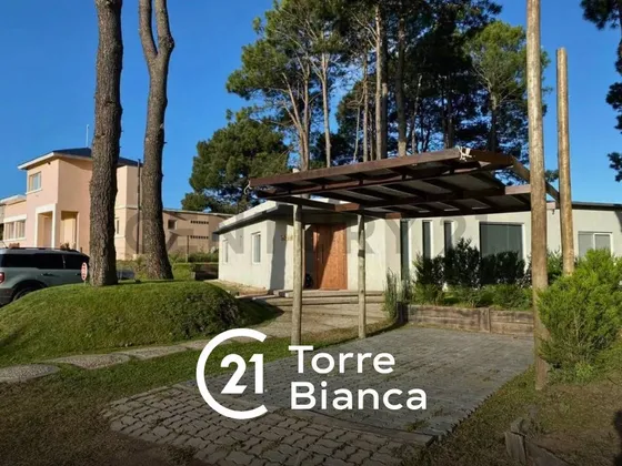 Venta De Casa (4) Cuatro Ambientes - Barrio Nayades - Permuta - Pinamar - Costa Atlantica