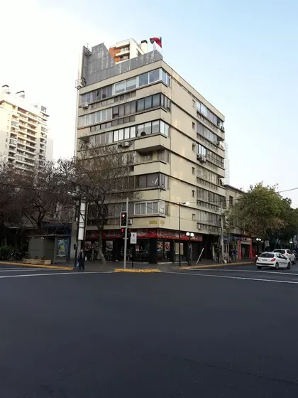Venta Depto Providencia Esquina Manuel Montt. Uso Mixto