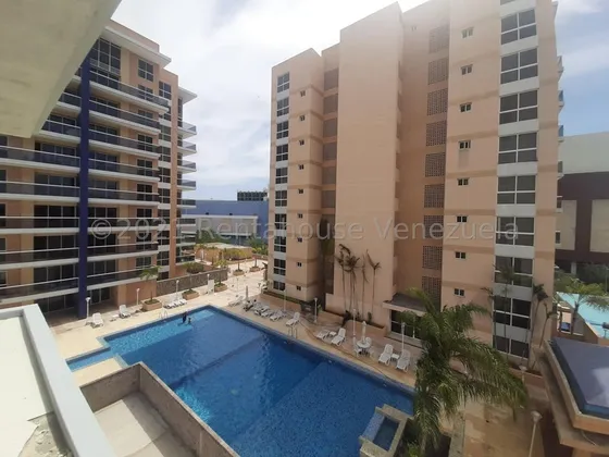 Residencias Costa Del Mar. Apartamentos En Obra Blanca Con Posible Financiamiento, Frente A La Vela!!