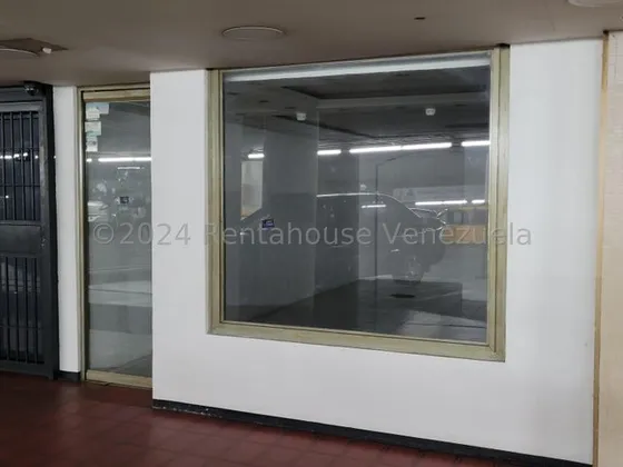 Local En Alquiler Las Mercedes 24-23165 Lv