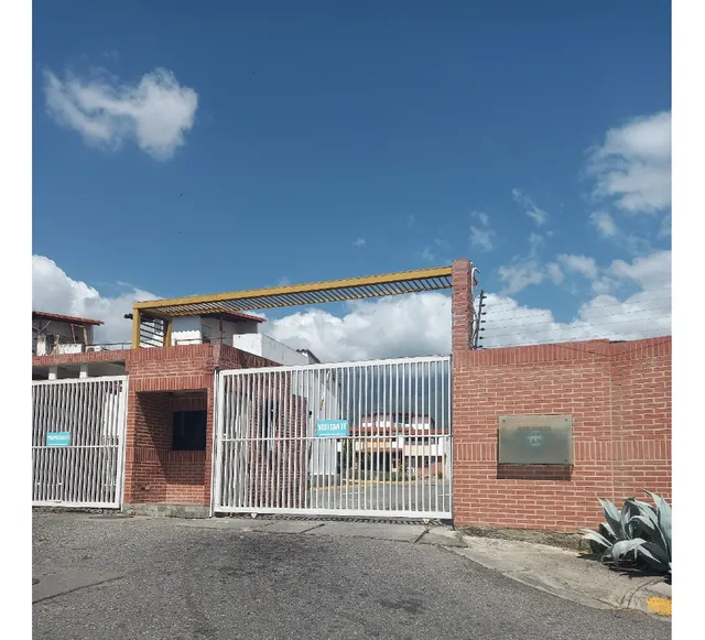 En Venta Casa Urbanizacion San Francisco Ysuarez