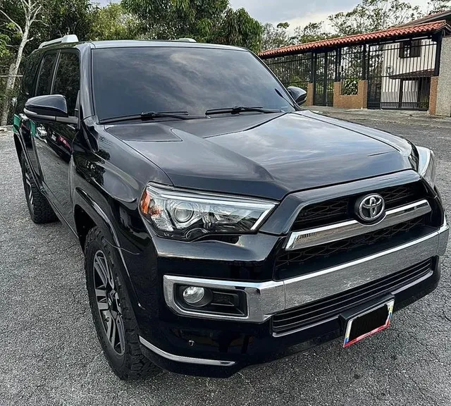 Toyota 4runner Limited 4x4