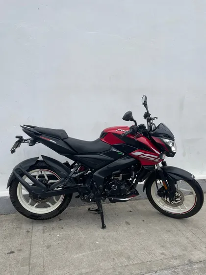 Pulsar Ns 160 Fi Roja