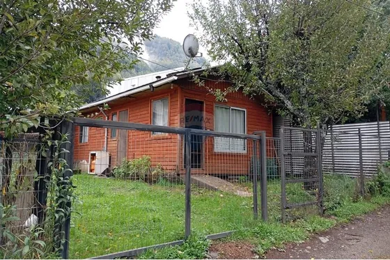 Venta Dos Cabañas En Terreno  Curarrehue