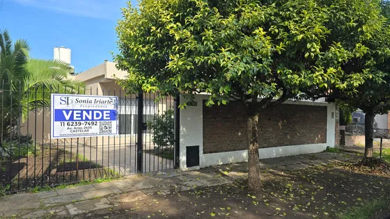 Casa 3 Ambientes Venta Castelar