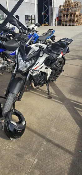 Bajaj Rouser Ns 200