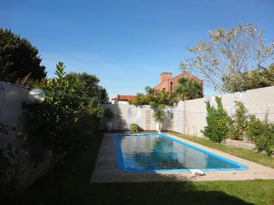 Dúplex En Venta - 5 Dormitorios 4 Baños - Cocheras - 530mts2 - Constitución