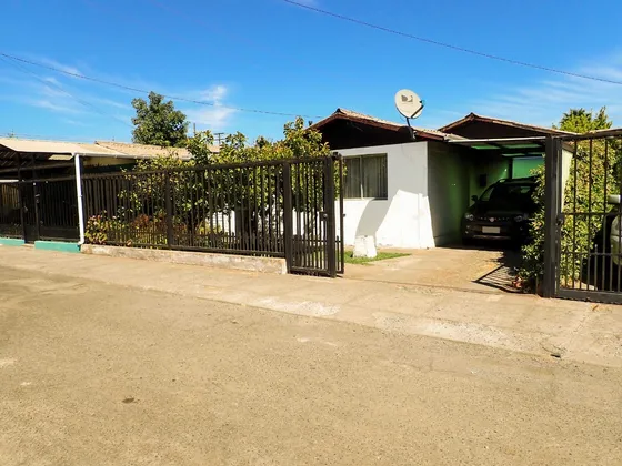 Casa En Pasaje Cerrado 