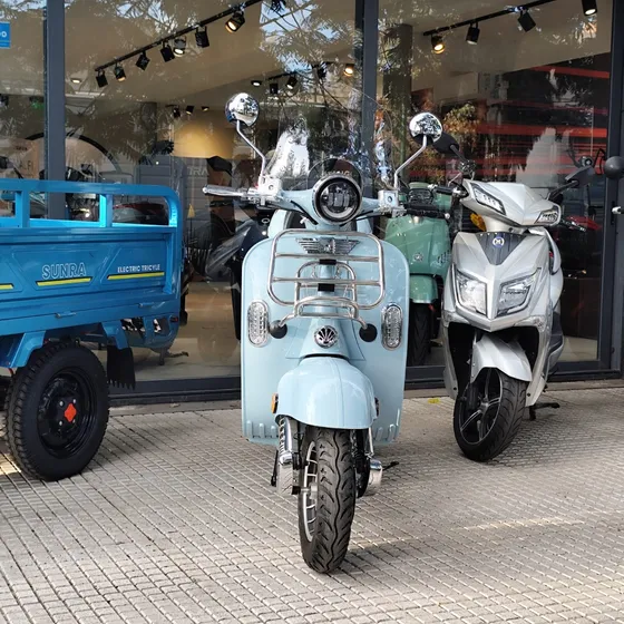 Scooter Eléctrico Sunra New Vintage 3000w Batería Litio 2022