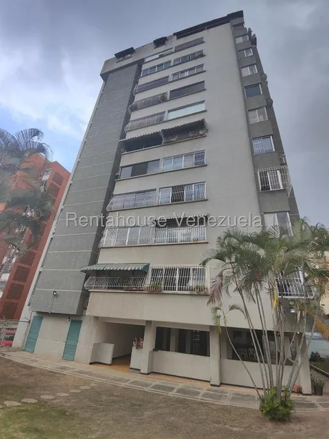 Lindo Apartamento En Santa Paula Yb 25-18500