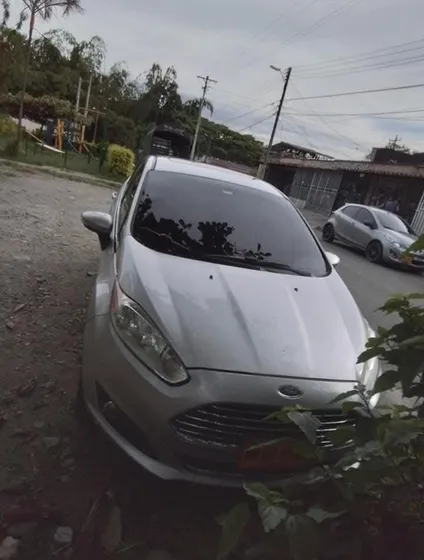 Ford Fiesta 1.6 Titanium At