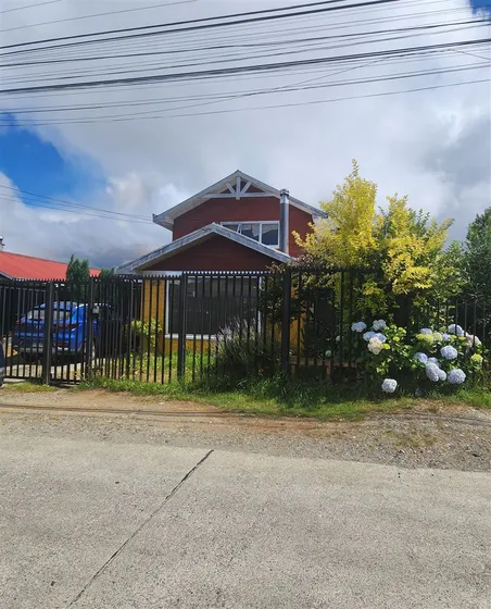 Casa En Arriendo De 3 Dorm. En Cardenal Puerto Montt
