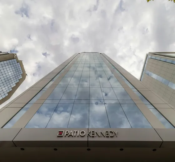 Arriendo De Oficinas Edificio Patio Kennedy