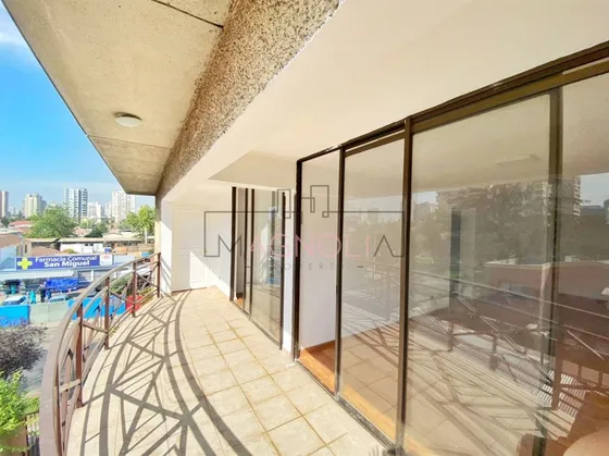 Departamento En Venta De 3 Dorm. En San Miguel