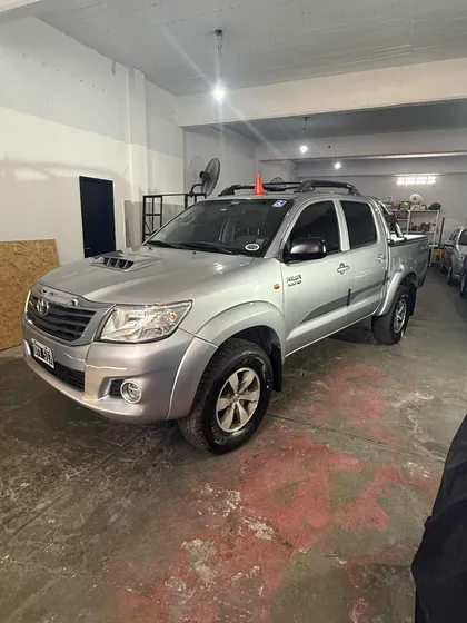 Toyota Hilux Pick-up 3.0 Cd Srv Limited 171cv 4x4