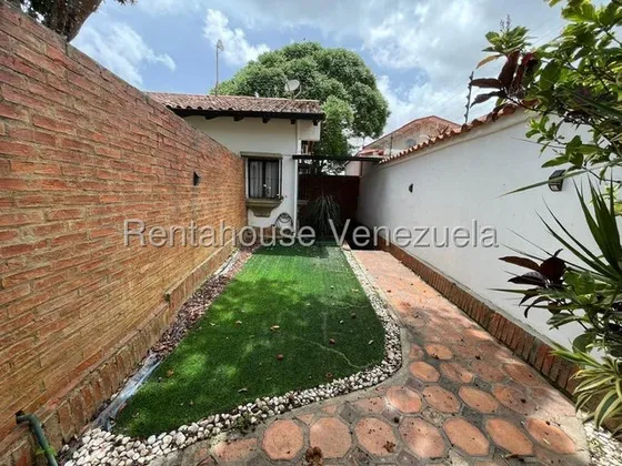  Bello Anexo Santa Ana, El Cafetal. 160mtrs. Vista Al Avila. Zonia Martinez. # 25-23816