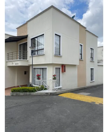 Se Vende Casa En La Avenida 19 Norte 