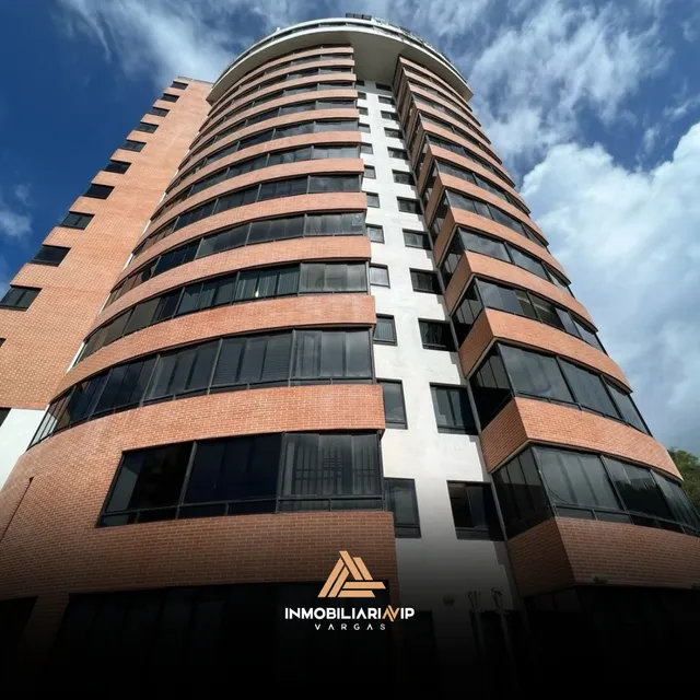 Ref 007 - 701  Grupo Inmobiliario Vip Te Ofrecemos Apartamento En Alquiler Ubicado En La Urb. La Llanada , Res. Sol De Oro Iii