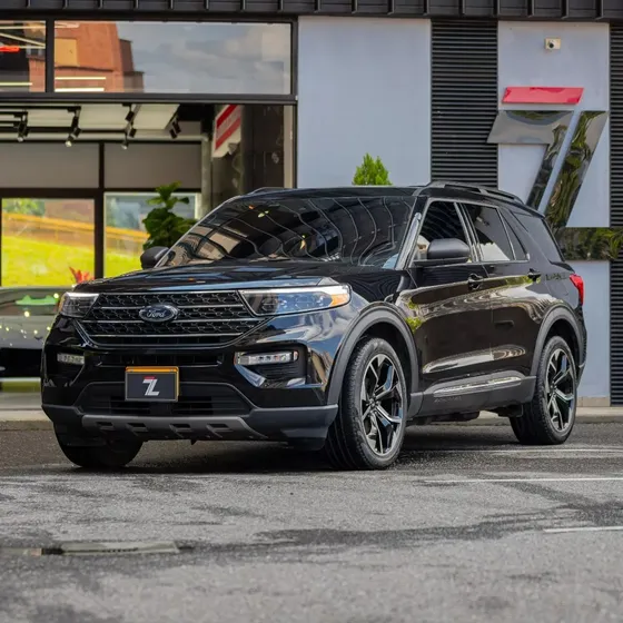 Ford Explorer Xlt 2.3