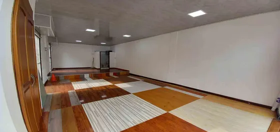 Local En Arriendo Cristo Rey (279060806).