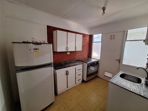 Casa En Arriendo De 3d 1b. Tierras Blancas. 