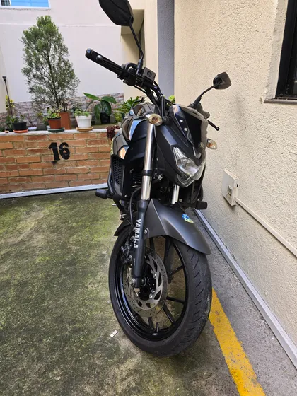 Fz25 2019 24.000km