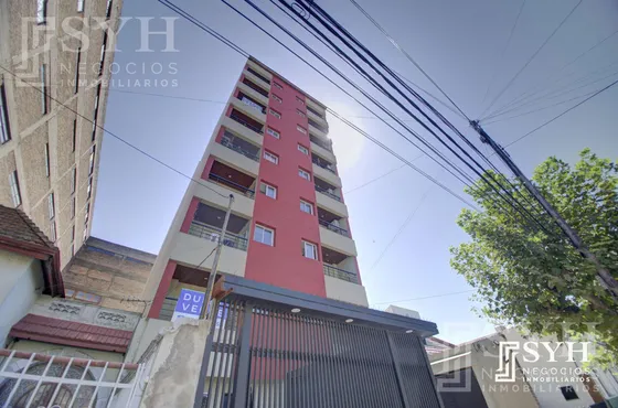 Alquiler Departamento  2 Ambientes Con Cochera Planta Baja