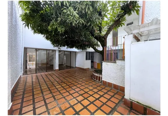 Casa En Medellín, San Joaquín - Se Vende