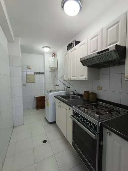 Se Vende Apartamento Tipo Estudio Amoblado Trigal Norte Res Hazerot Suites (jct)