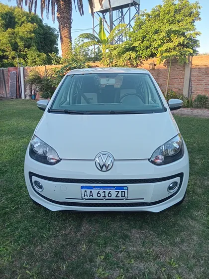 Volkswagen Up! 1.0 White Up 75cv
