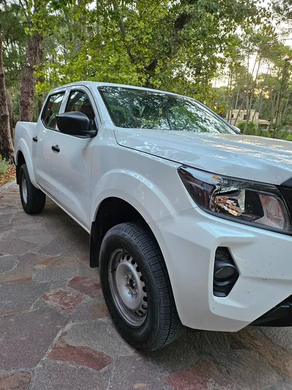 Nissan Frontier 2.3 S Cd 4x4 Mt