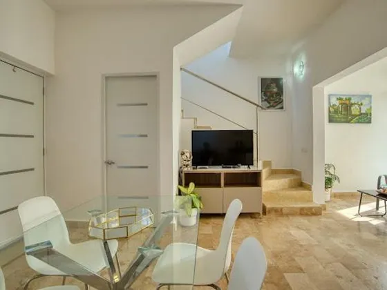 Townhouse Amueblado En Venta En Punta Cana, Costa Bávaro, 2 Habitaciones, Con Acceso Privado A Playa