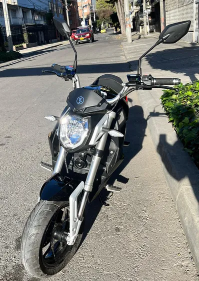 Starker Thunder 1500w 60km Autonomía Negro-rojo