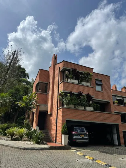 Casas En Arriendo Poblado 643-6817759