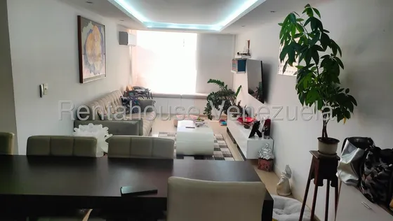 Apartamento En Venta - Elena Marin Nobrega  Mls #25-16941